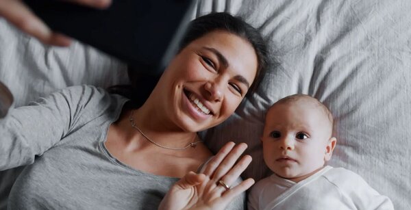 Exeptional patient story with mother and her baby.